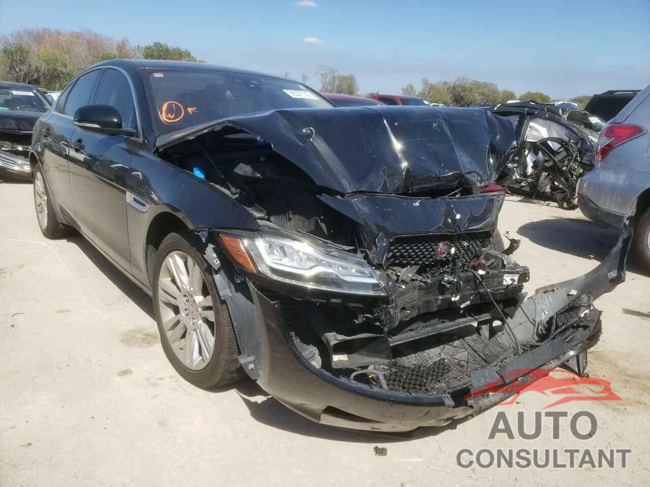 JAGUAR XF 2017 - SAJBD4BV5HCY38632