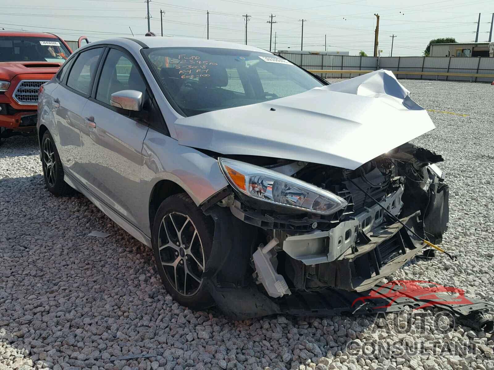 FORD FOCUS 2015 - 1FADP3FE2FL248331