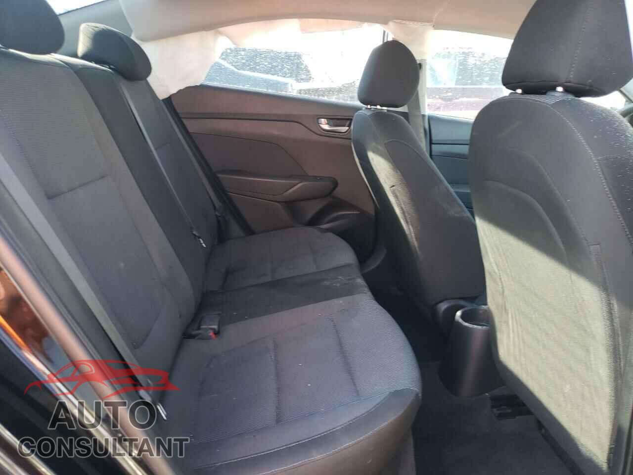 HYUNDAI ACCENT 2018 - 3KPC24A31JE016269