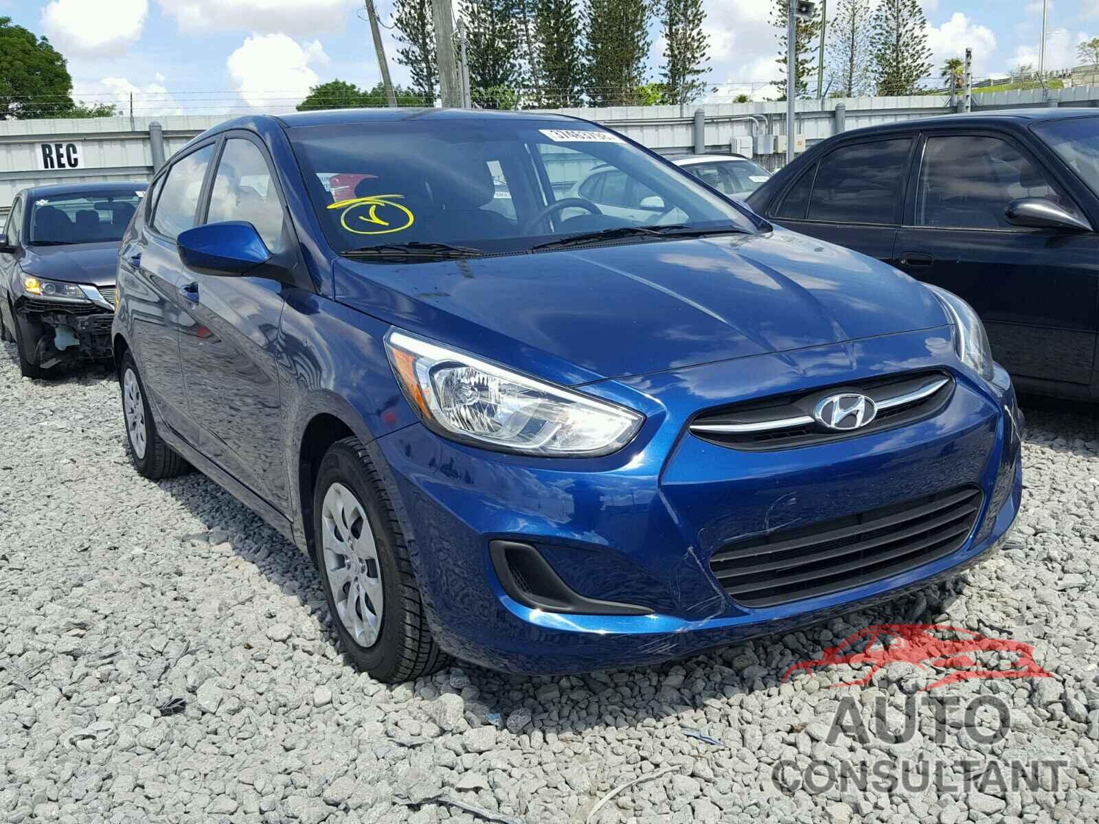HYUNDAI ACCENT 2017 - KMHCT5AE9HU315858
