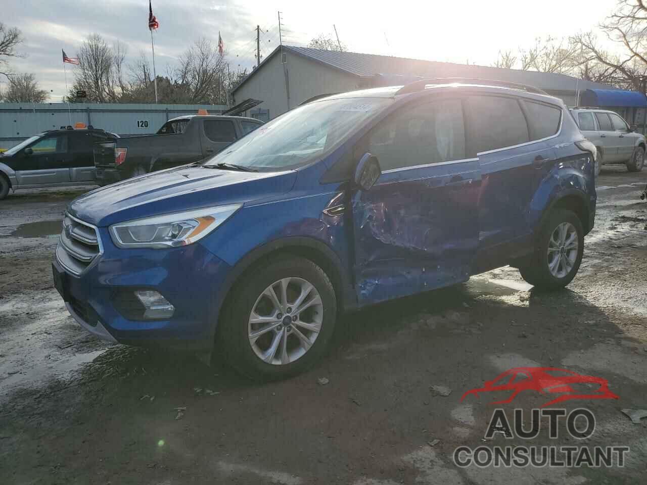 FORD ESCAPE 2017 - 1FMCU9G91HUD97860