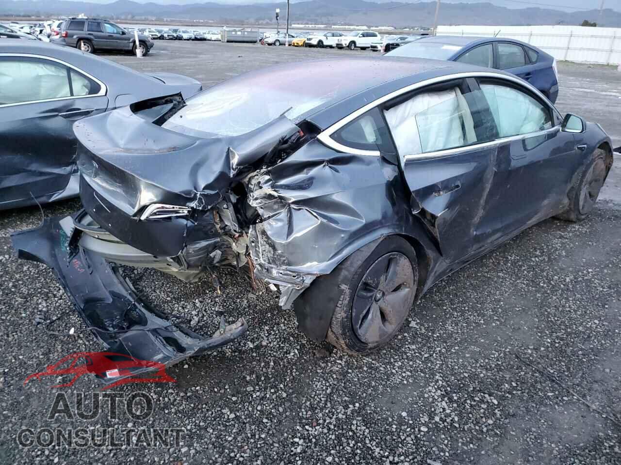 TESLA MODEL 3 2018 - 5YJ3E1EA9JF036830
