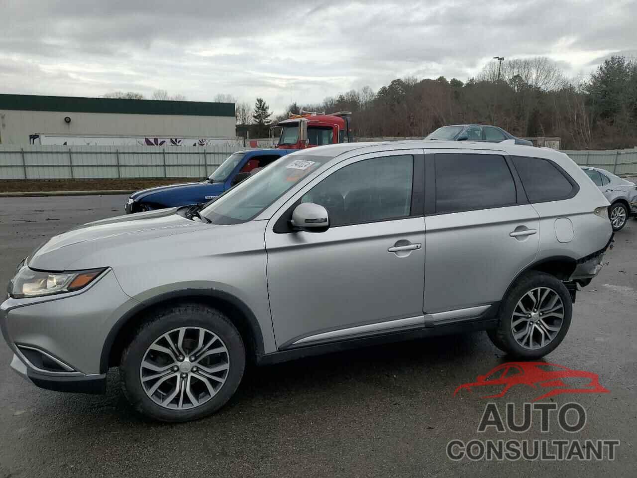MITSUBISHI OUTLANDER 2018 - JA4AZ3A38JZ048521