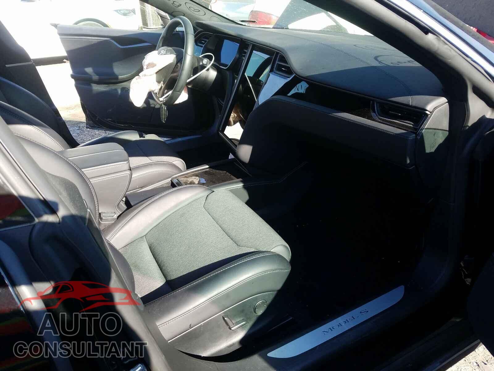 TESLA MODEL S 2018 - 5YJSA1E25JF274822