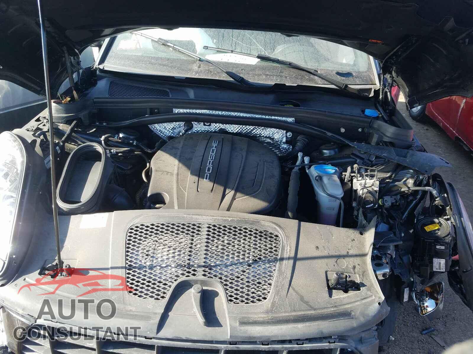 PORSCHE MACAN 2018 - WP1AA2A55JLB20771