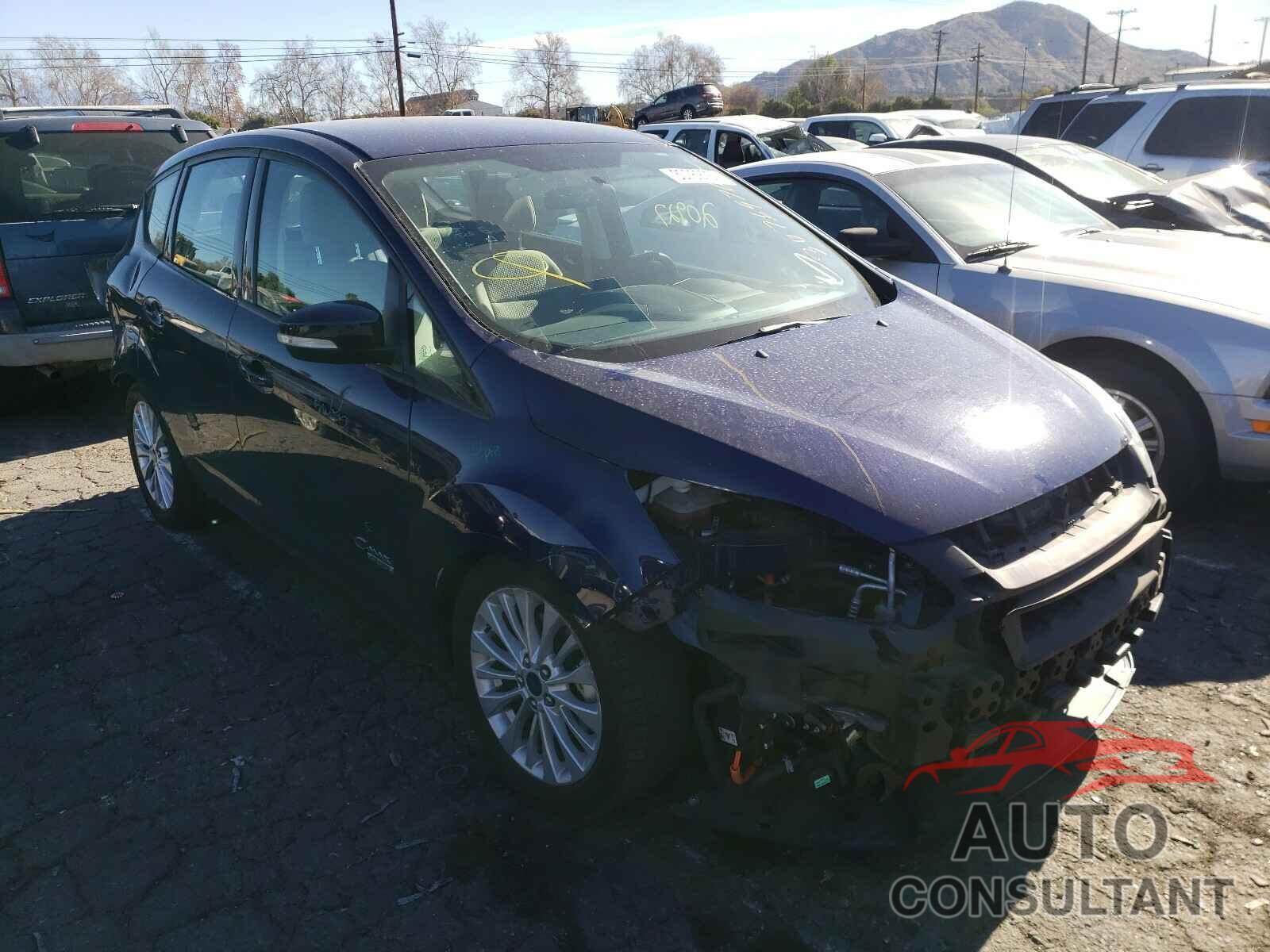 FORD CMAX 2017 - KMHH35LEXJU066883