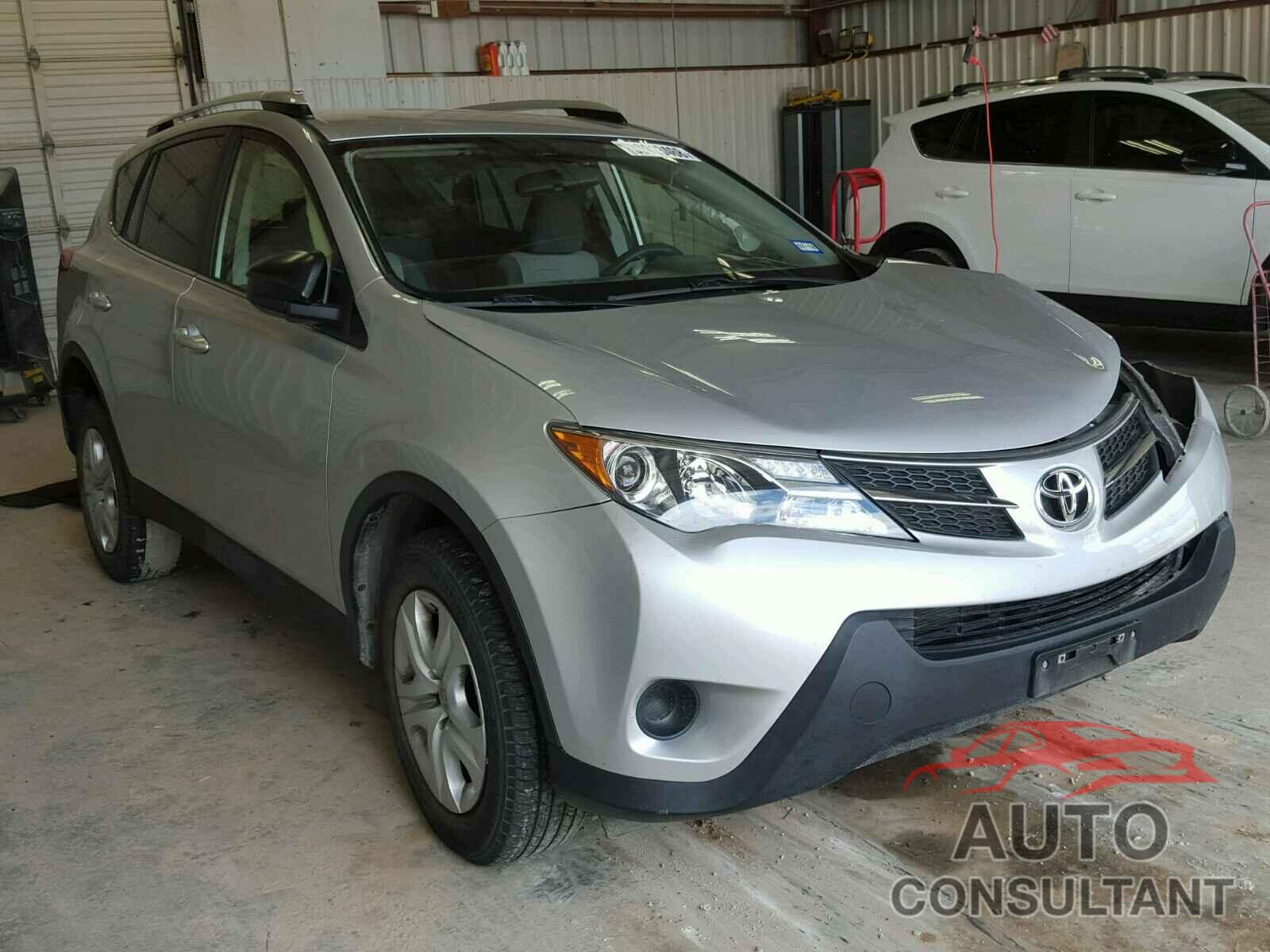 TOYOTA RAV4 2015 - JTMZFREV9FJ042250