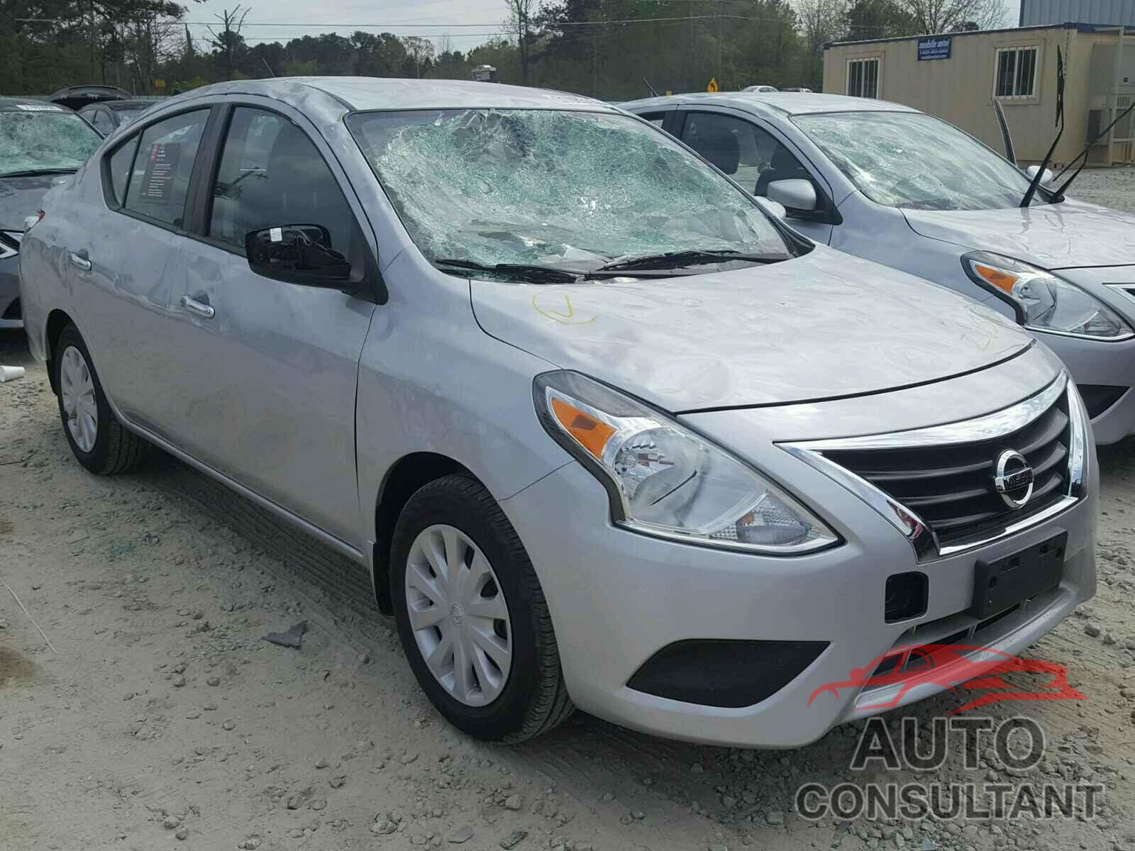 NISSAN VERSA 2017 - 3N1CN7AP6HL844385