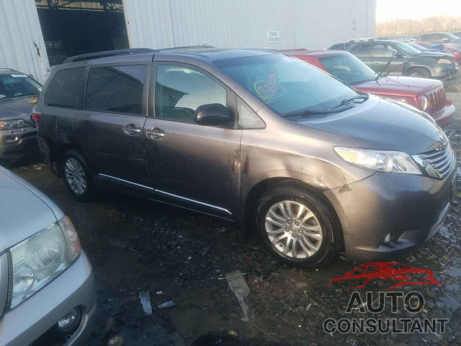 TOYOTA SIENNA 2017 - 5TDYZ3DC4HS882023