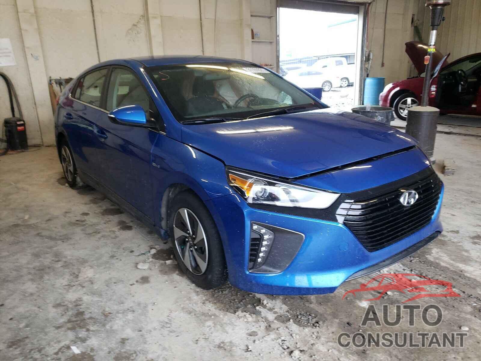 HYUNDAI IONIQ 2017 - KMHC75LC4HU027908