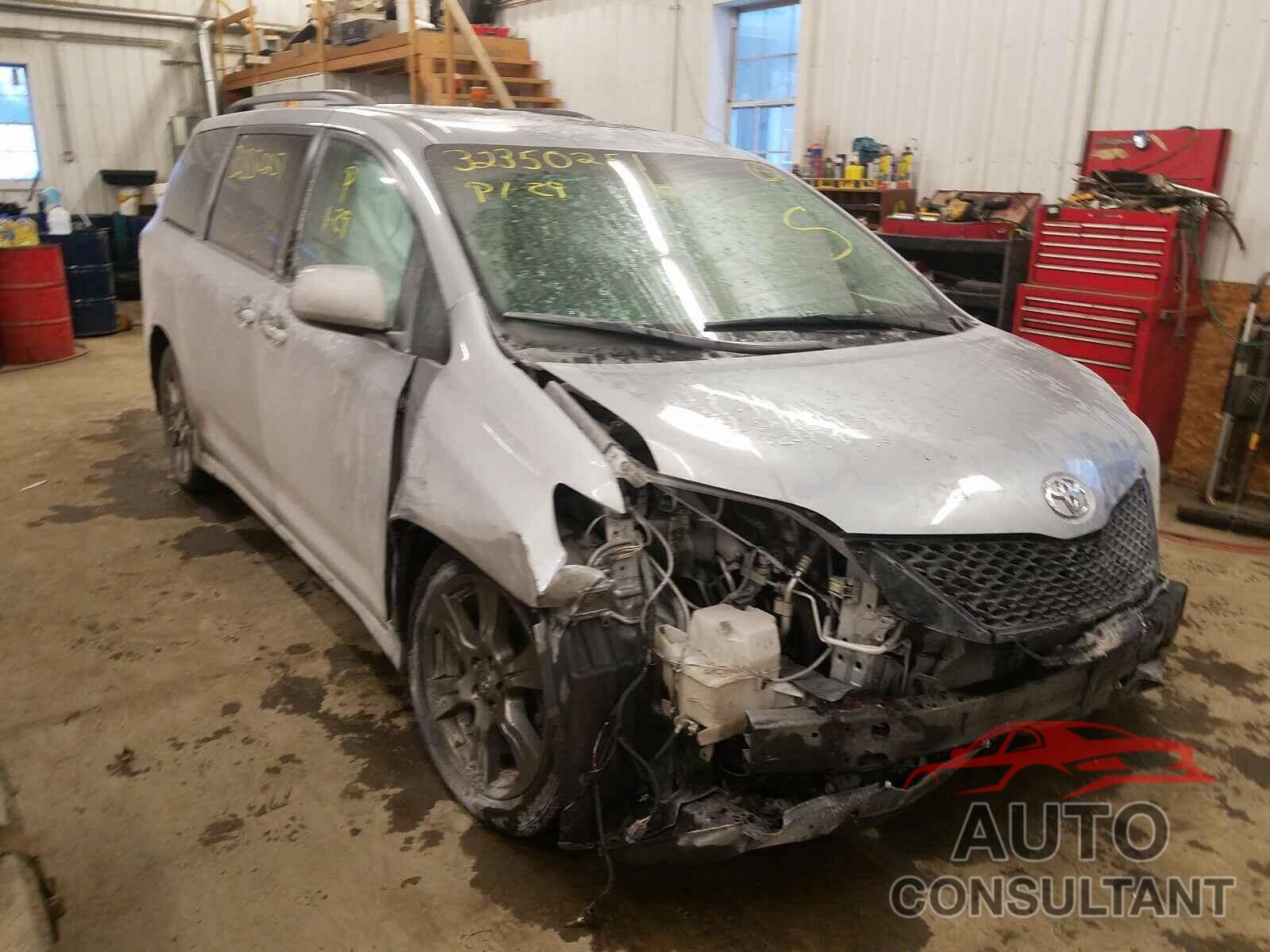 TOYOTA SIENNA 2017 - 5TDXZ3DC6HS794232