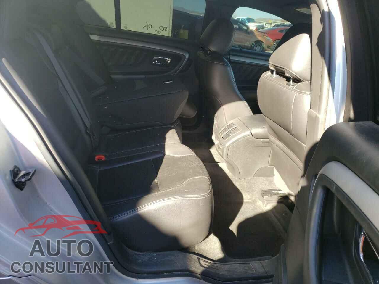 FORD TAURUS 2016 - 1FAHP2E87GG148159