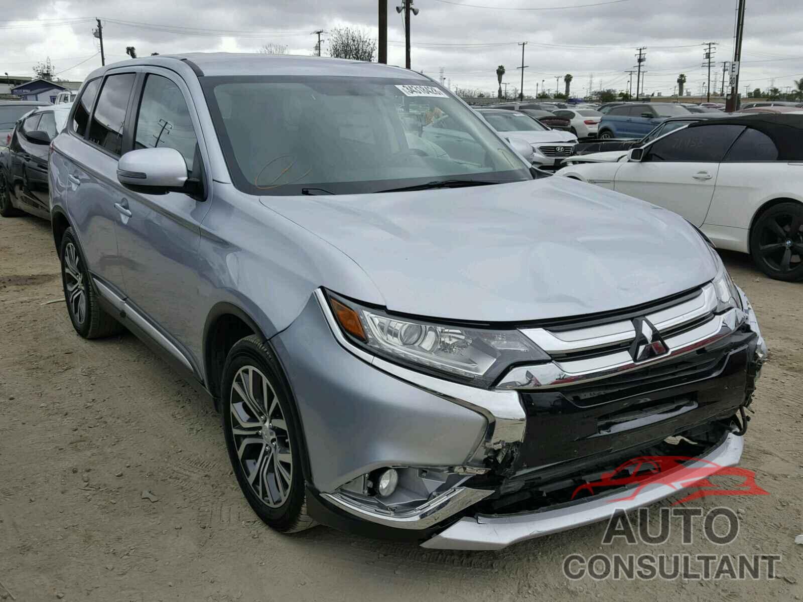 MITSUBISHI OUTLANDER 2017 - JA4AD3A36HZ028874