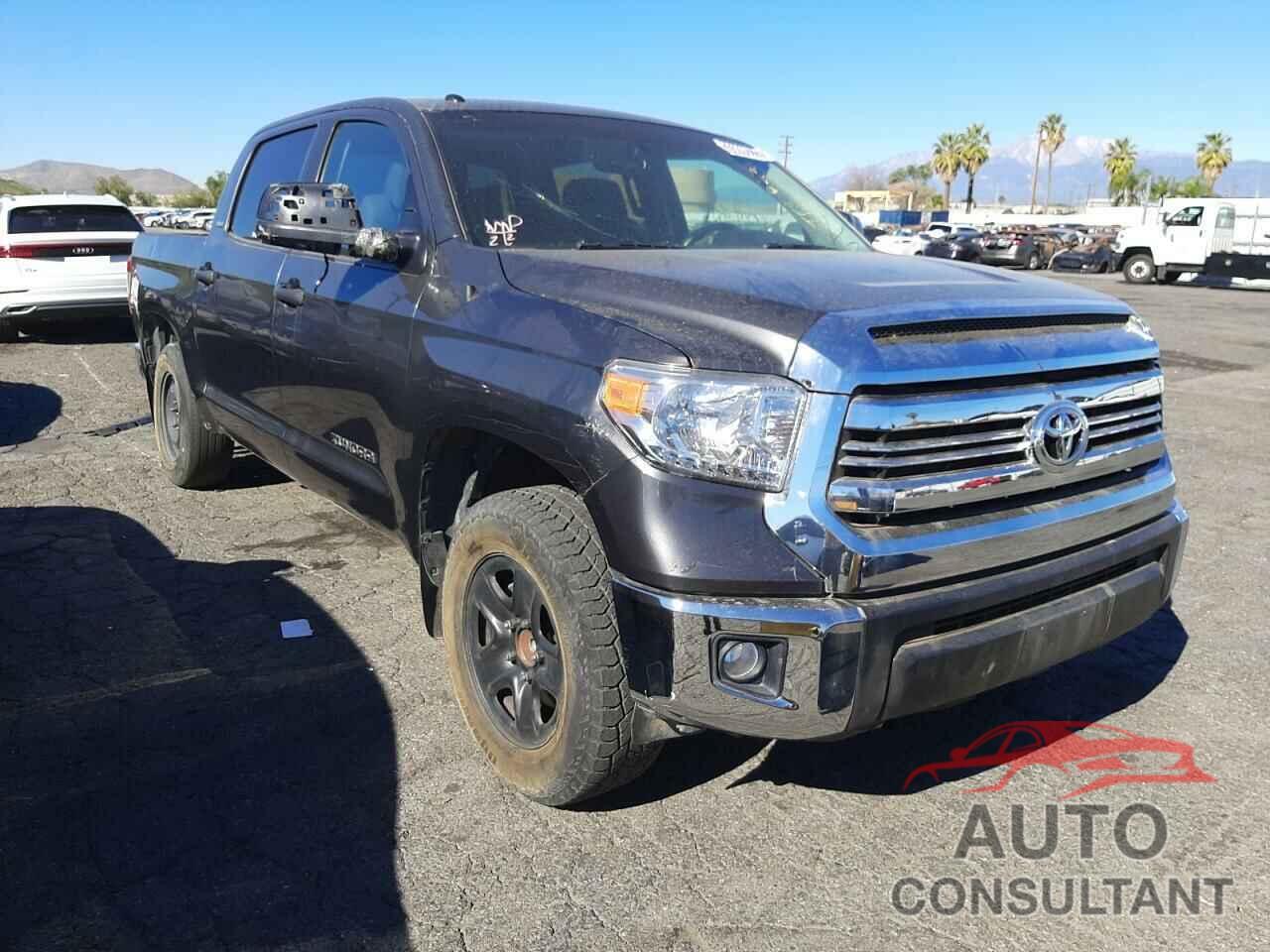 TOYOTA TUNDRA 2017 - 5TFEM5F11HX110842