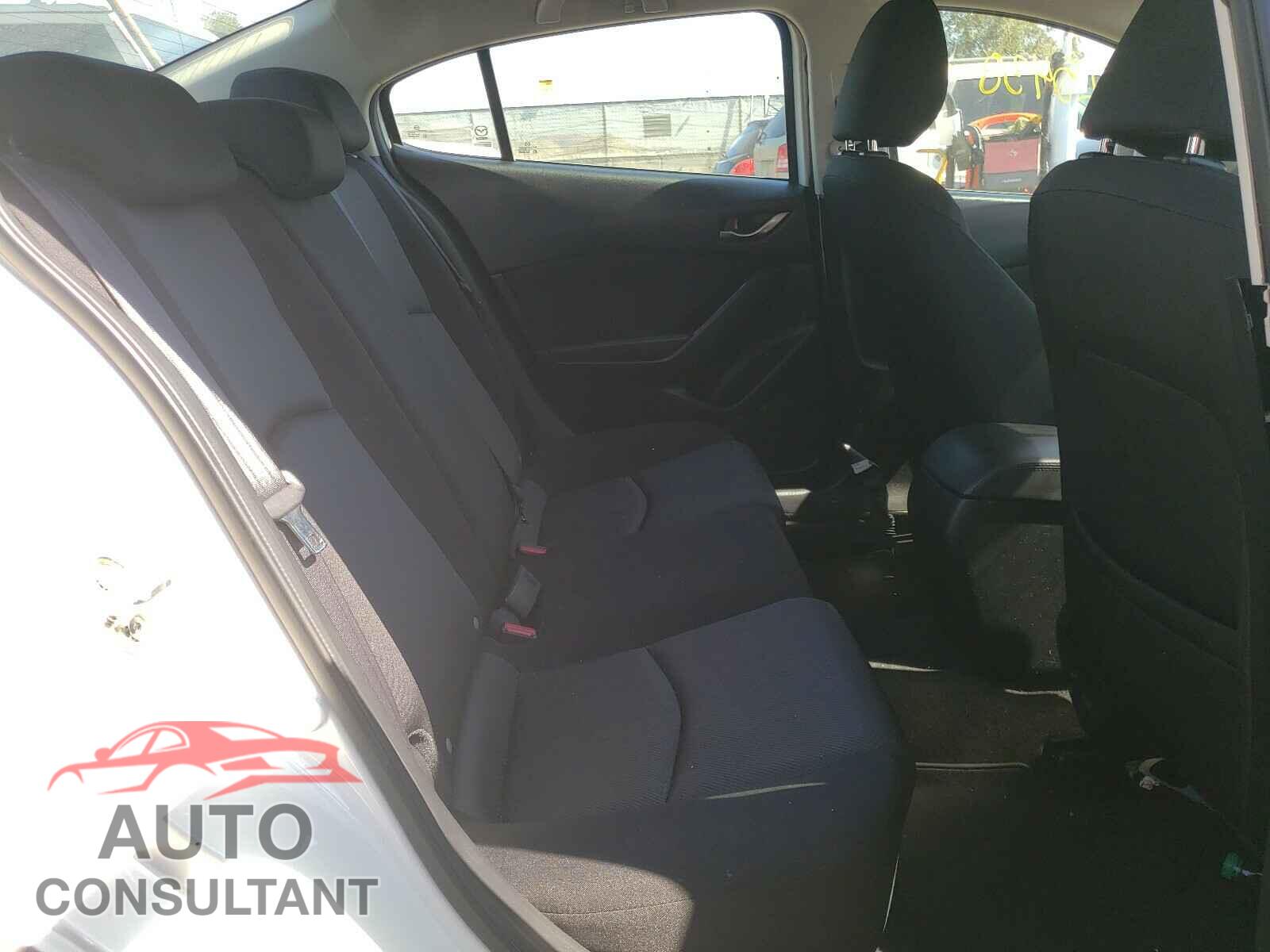 MAZDA 3 2017 - 3MZBN1U78HM149902