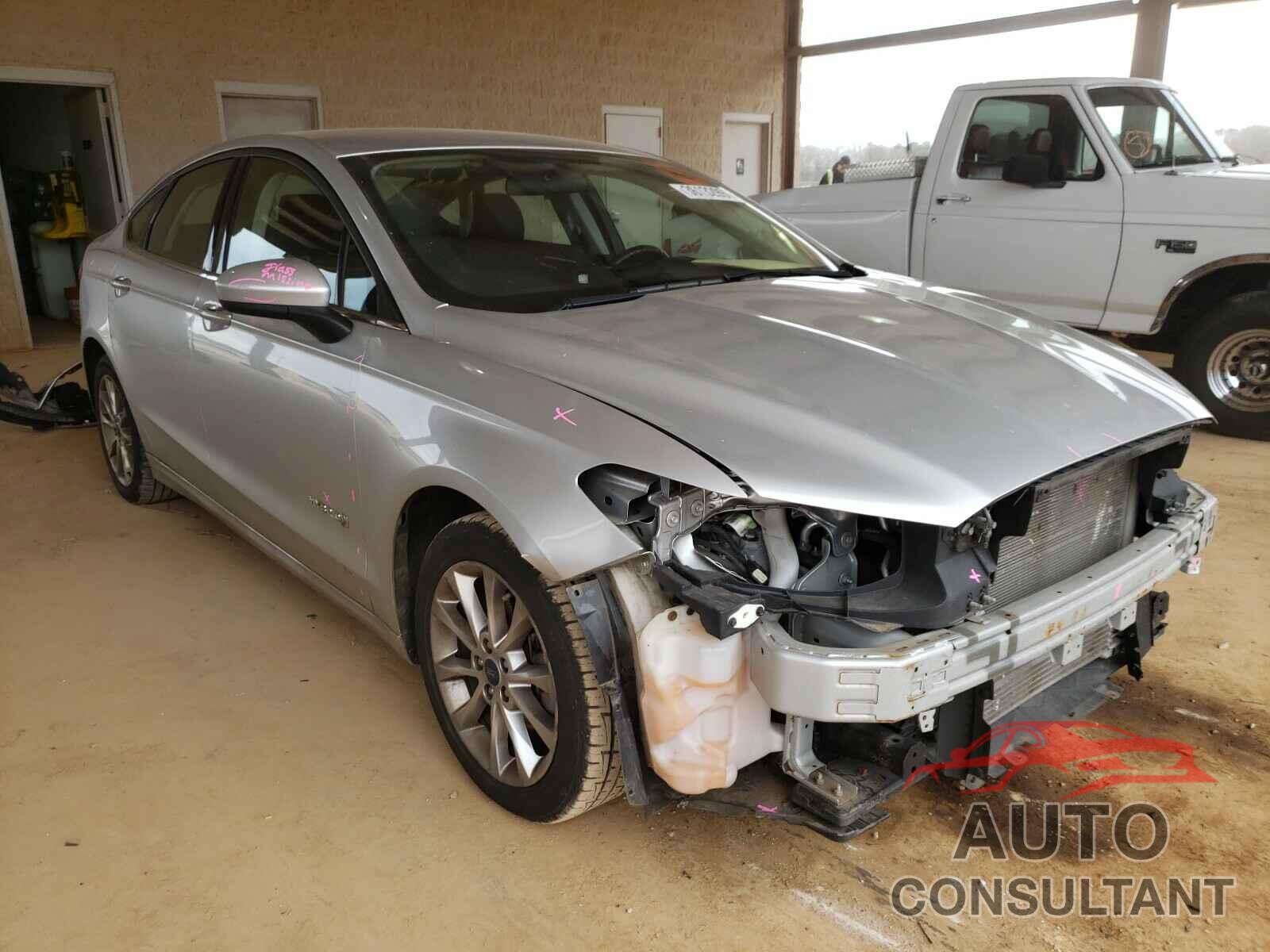 FORD FUSION 2017 - 3FA6P0LU5HR380829
