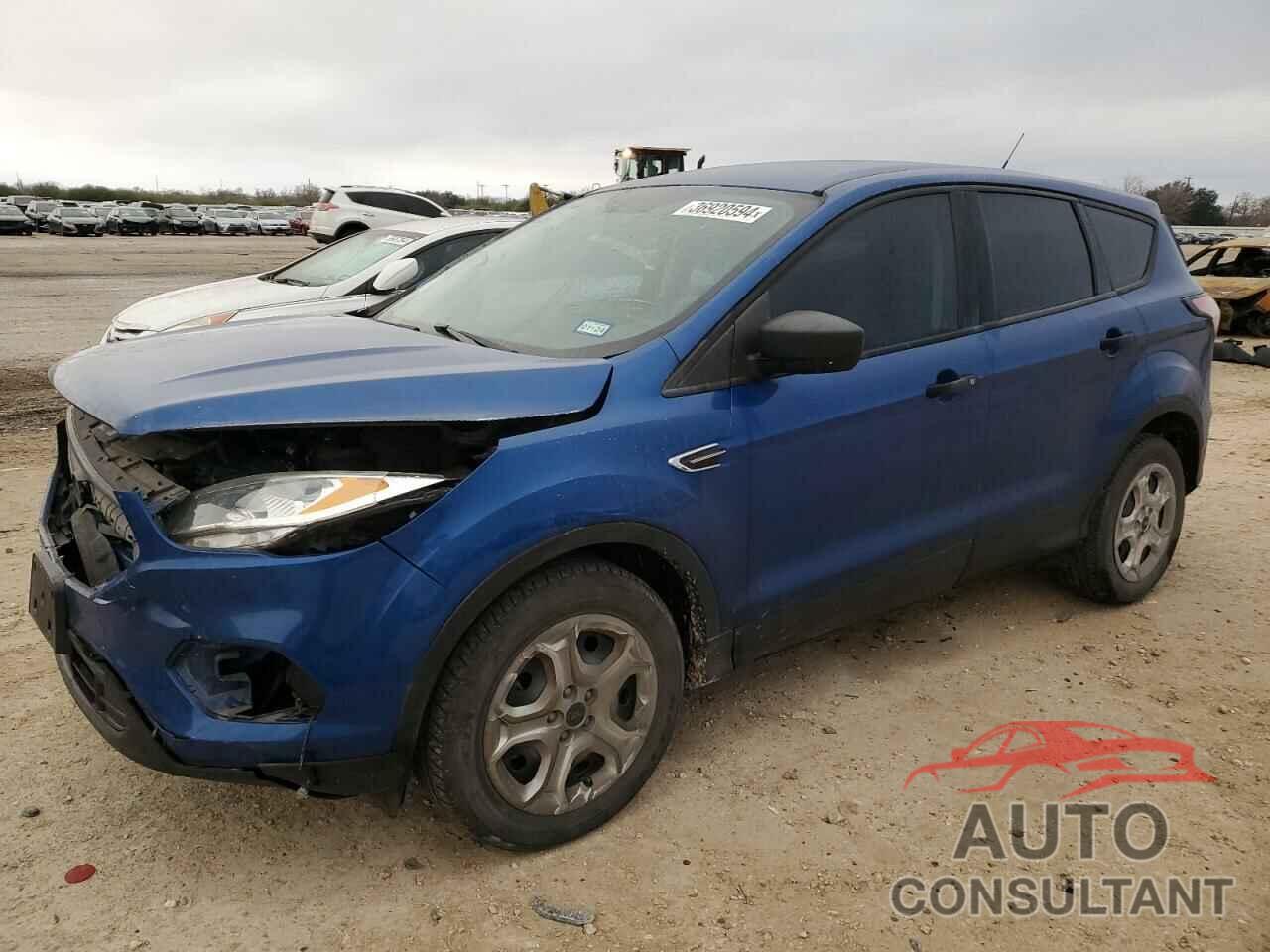 FORD ESCAPE 2017 - 1FMCU0F7XHUC82010