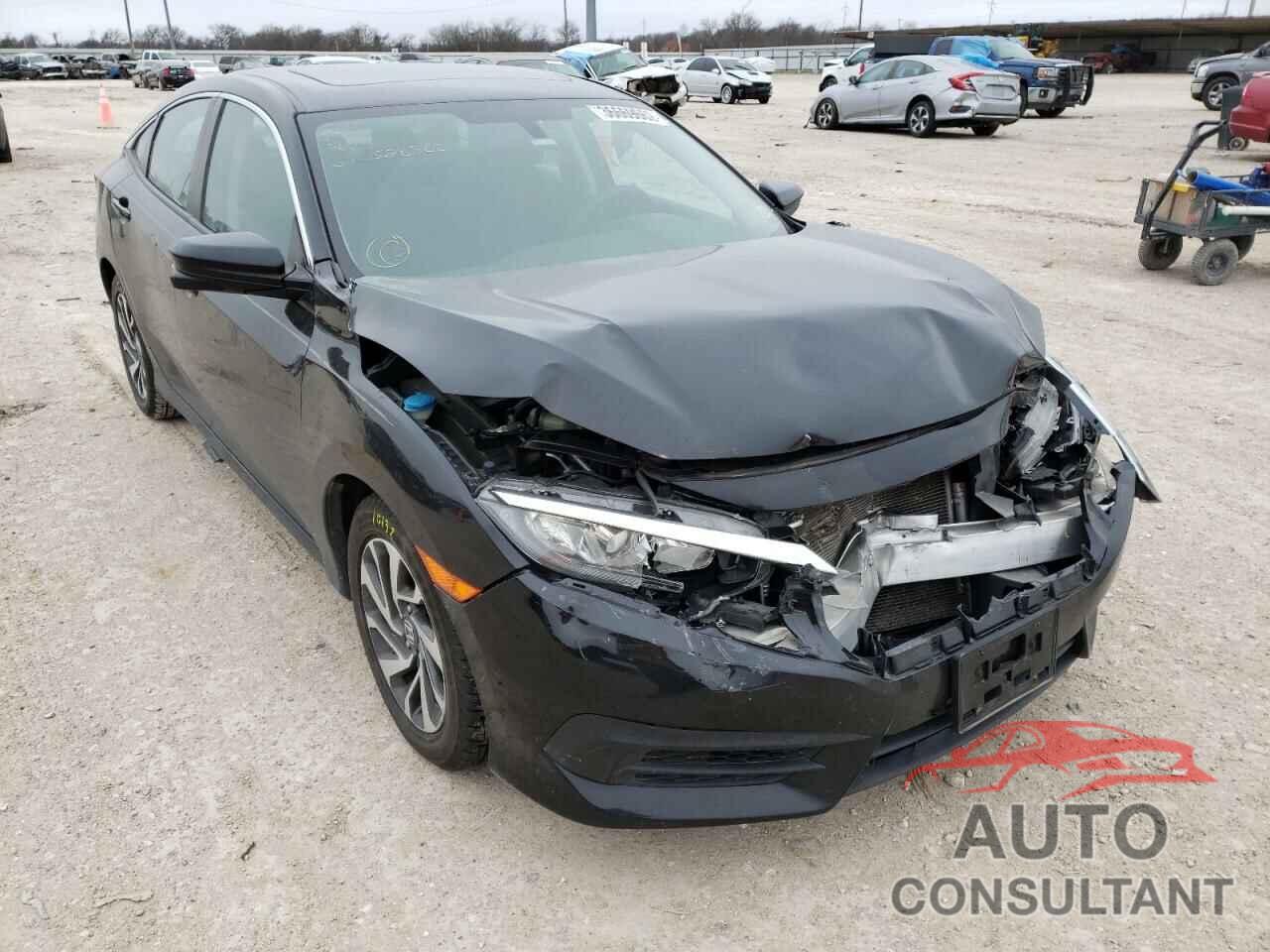 HONDA CIVIC 2018 - 2HGFC2F76JH528500