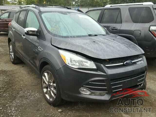 FORD ESCAPE 2015 - 1FMCU9G9XFUA13913