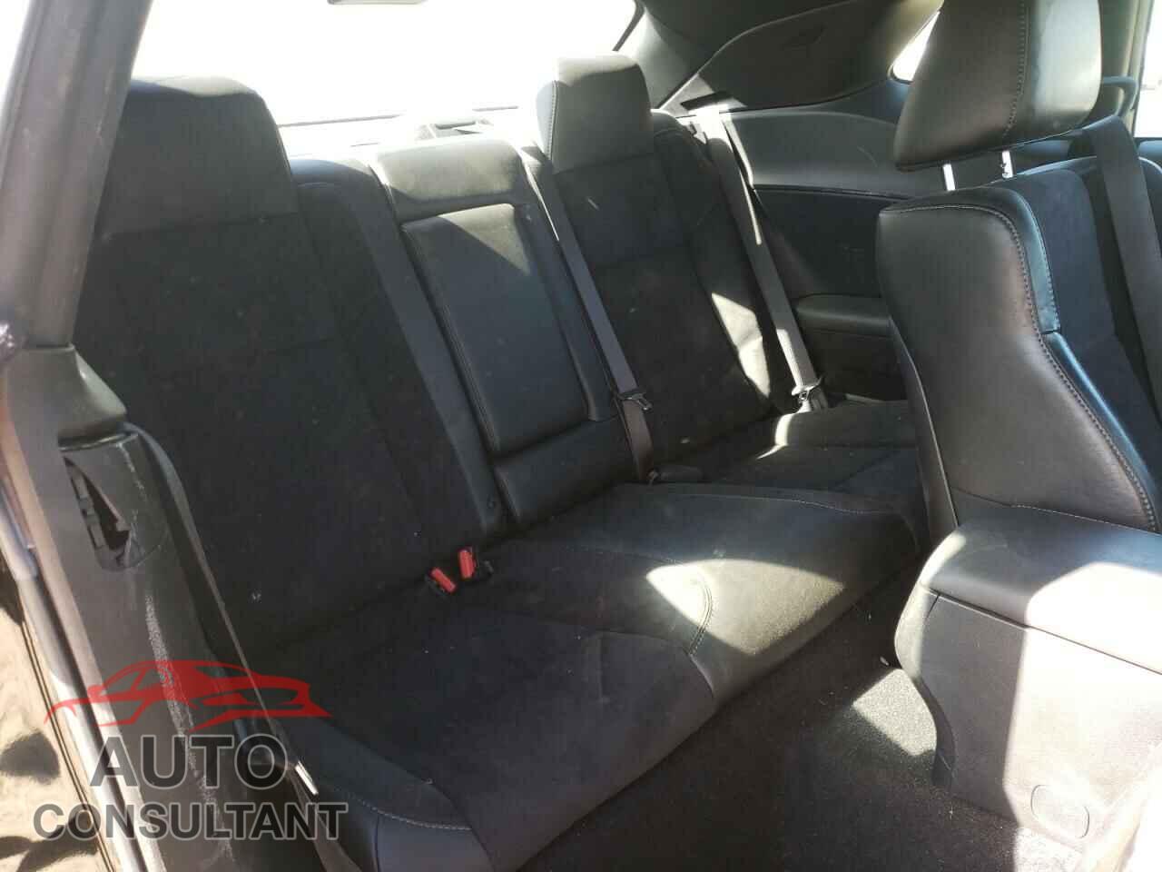 DODGE CHALLENGER 2019 - 2C3CDZBT4KH748024