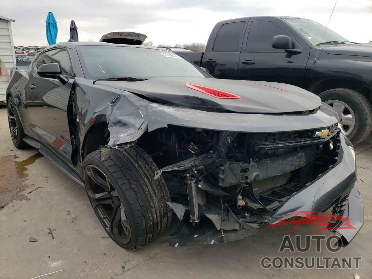 CHEVROLET CAMARO 2018 - 1G1FG1R73J0154708