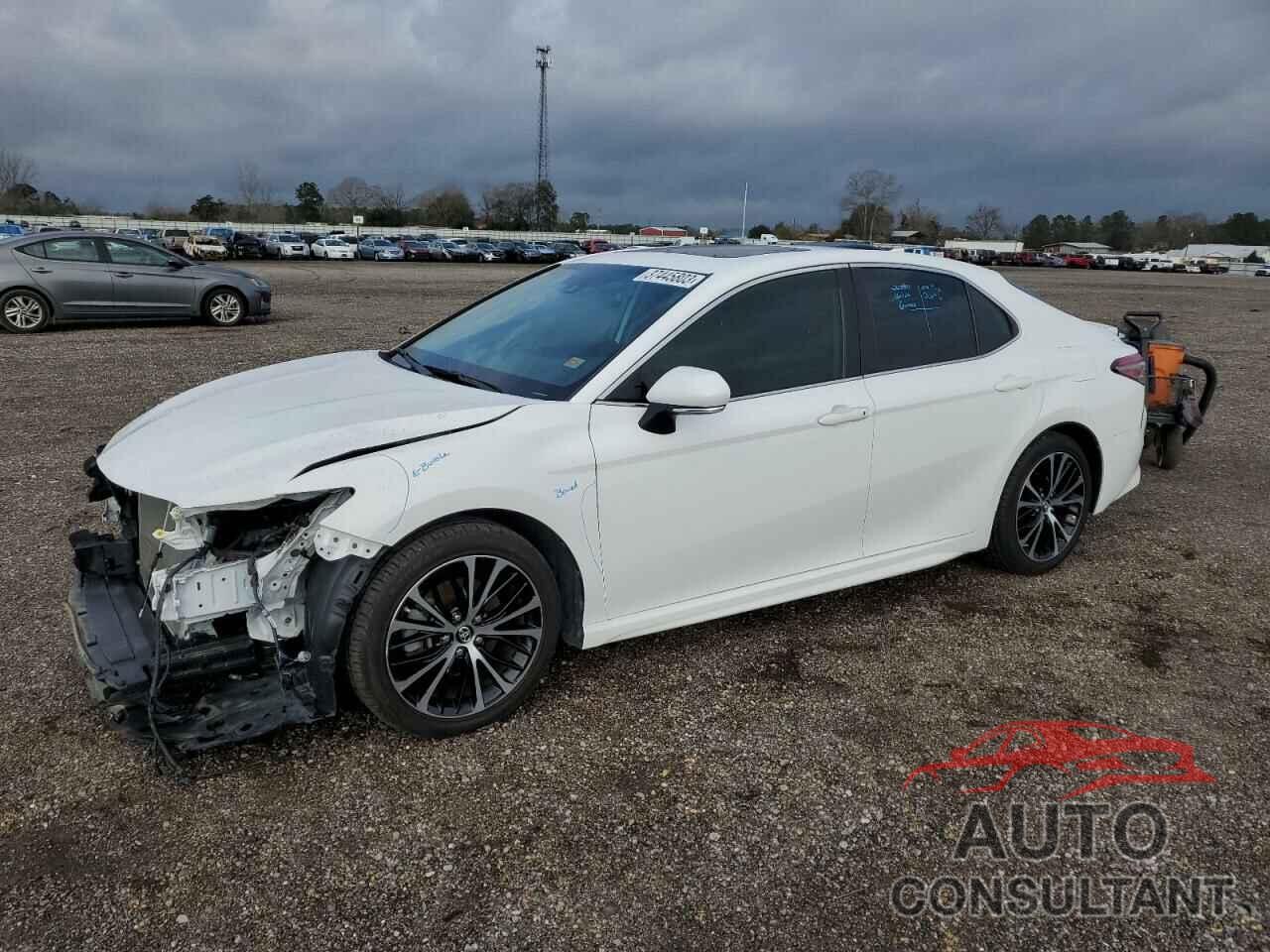 TOYOTA CAMRY 2019 - 4T1B11HK2KU760441