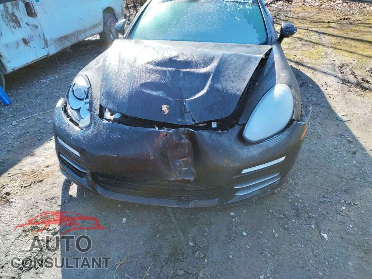 PORSCHE PANAMERA 2016 - WP0AA2A76GL002210