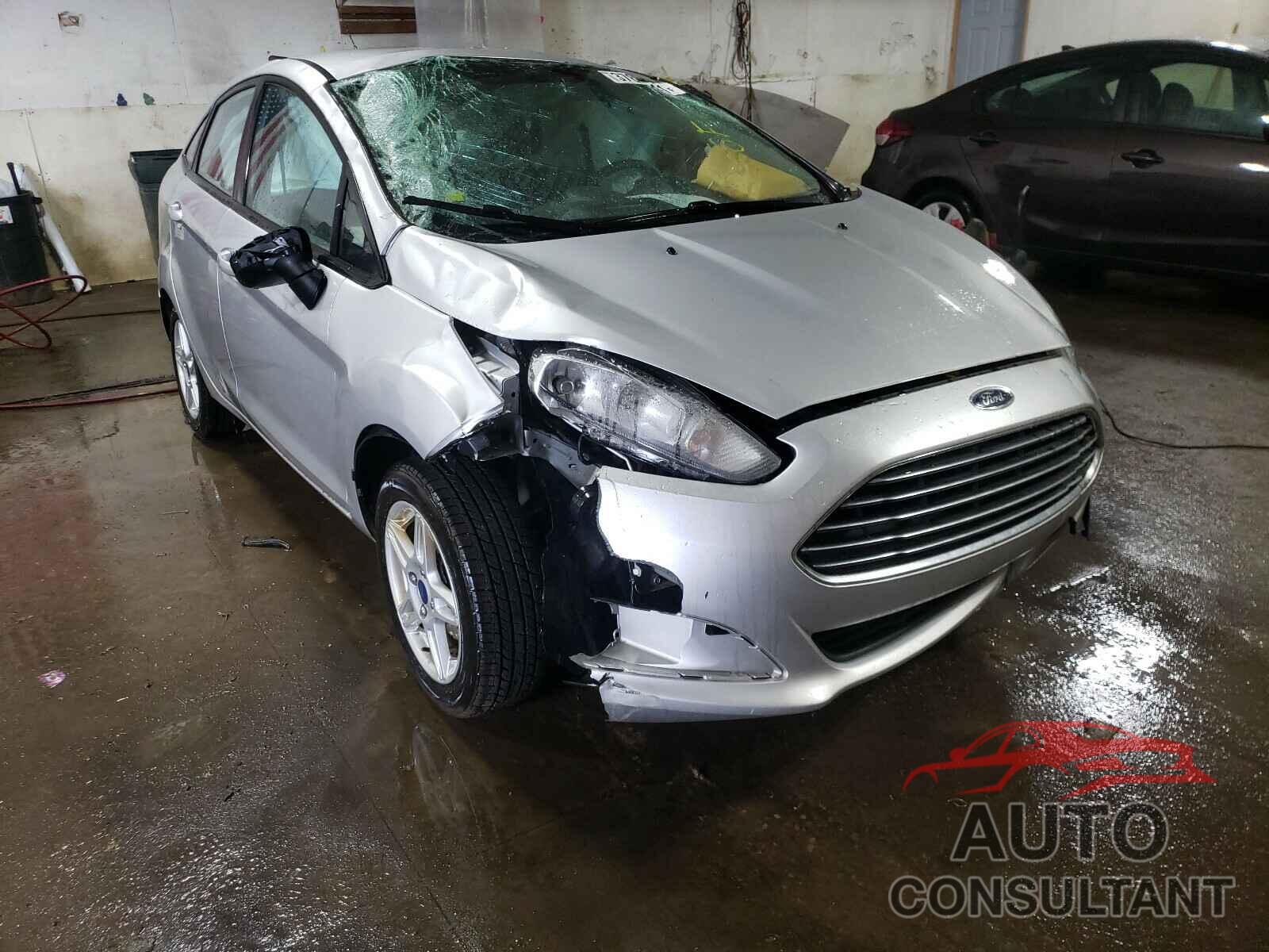 FORD FIESTA 2018 - 3FADP4BJ7JM129061