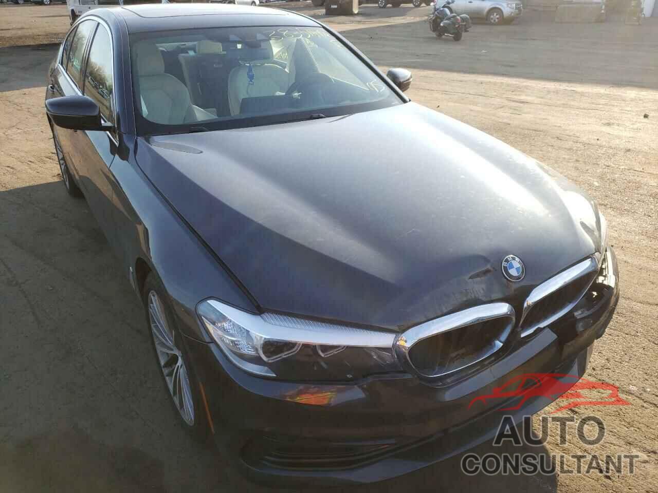 BMW 5 SERIES 2018 - WBAJA7C54JWC75452