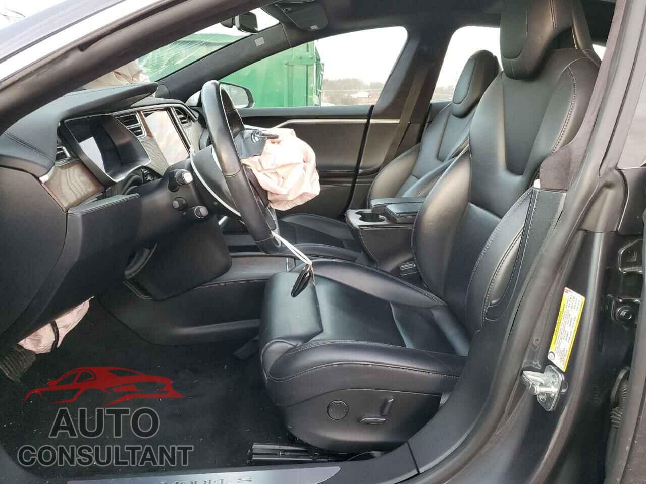 TESLA MODEL S 2017 - 5YJSA1E2XHF223777