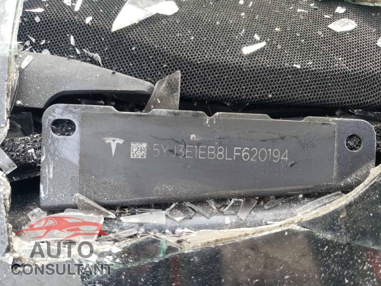 TESLA MODEL 3 2020 - 5YJ3E1EB8LF620194
