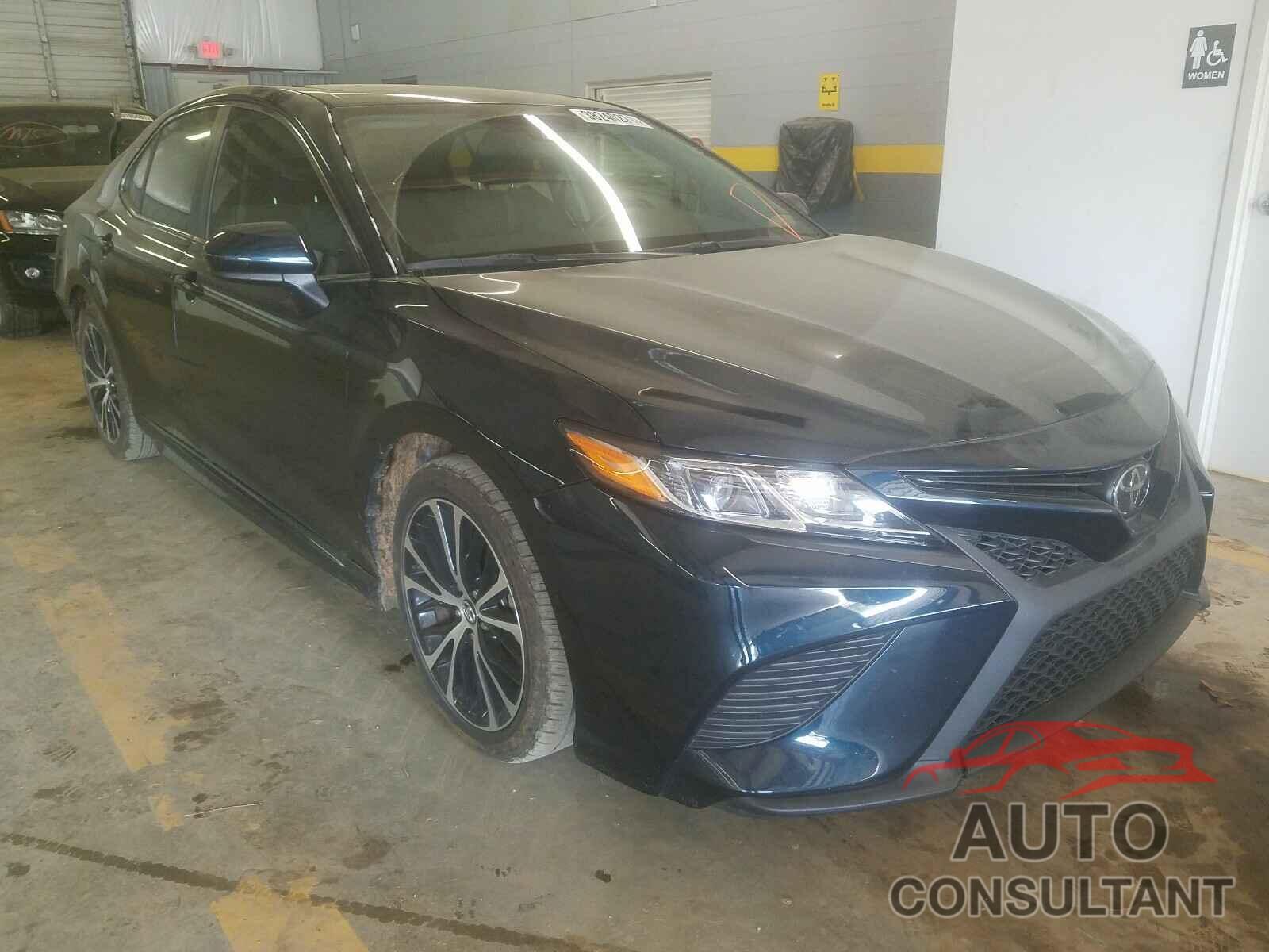 TOYOTA CAMRY 2019 - 4T1B11HK0KU690387