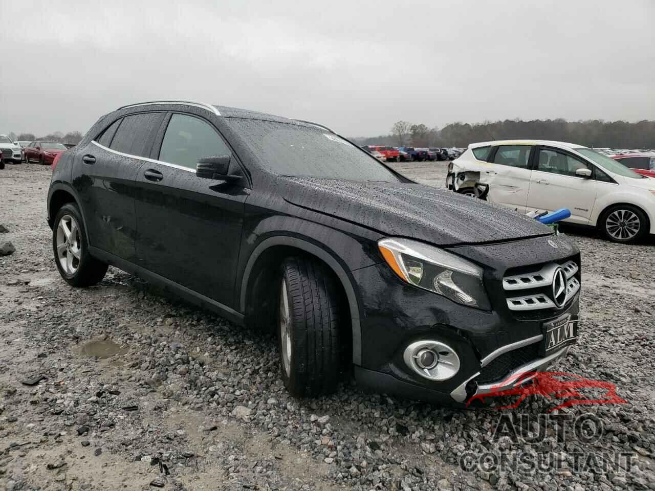 MERCEDES-BENZ GLA-CLASS 2018 - WDCTG4EB1JJ479920