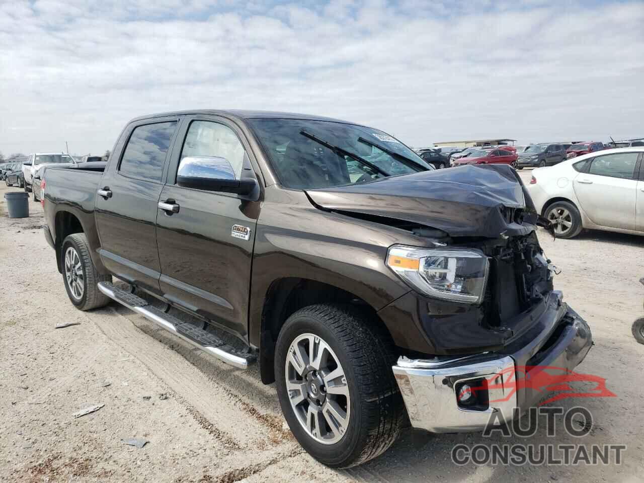 TOYOTA TUNDRA 2021 - 5TFAY5F17MX971052