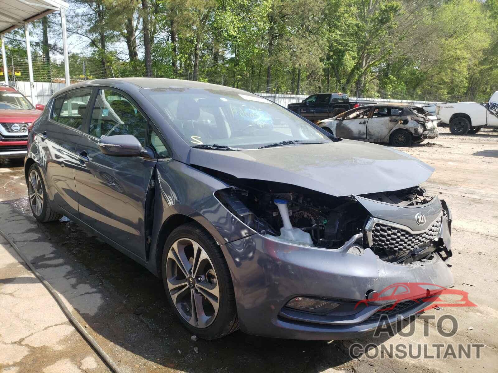 KIA FORTE 2016 - KNAFX5A81G5629364