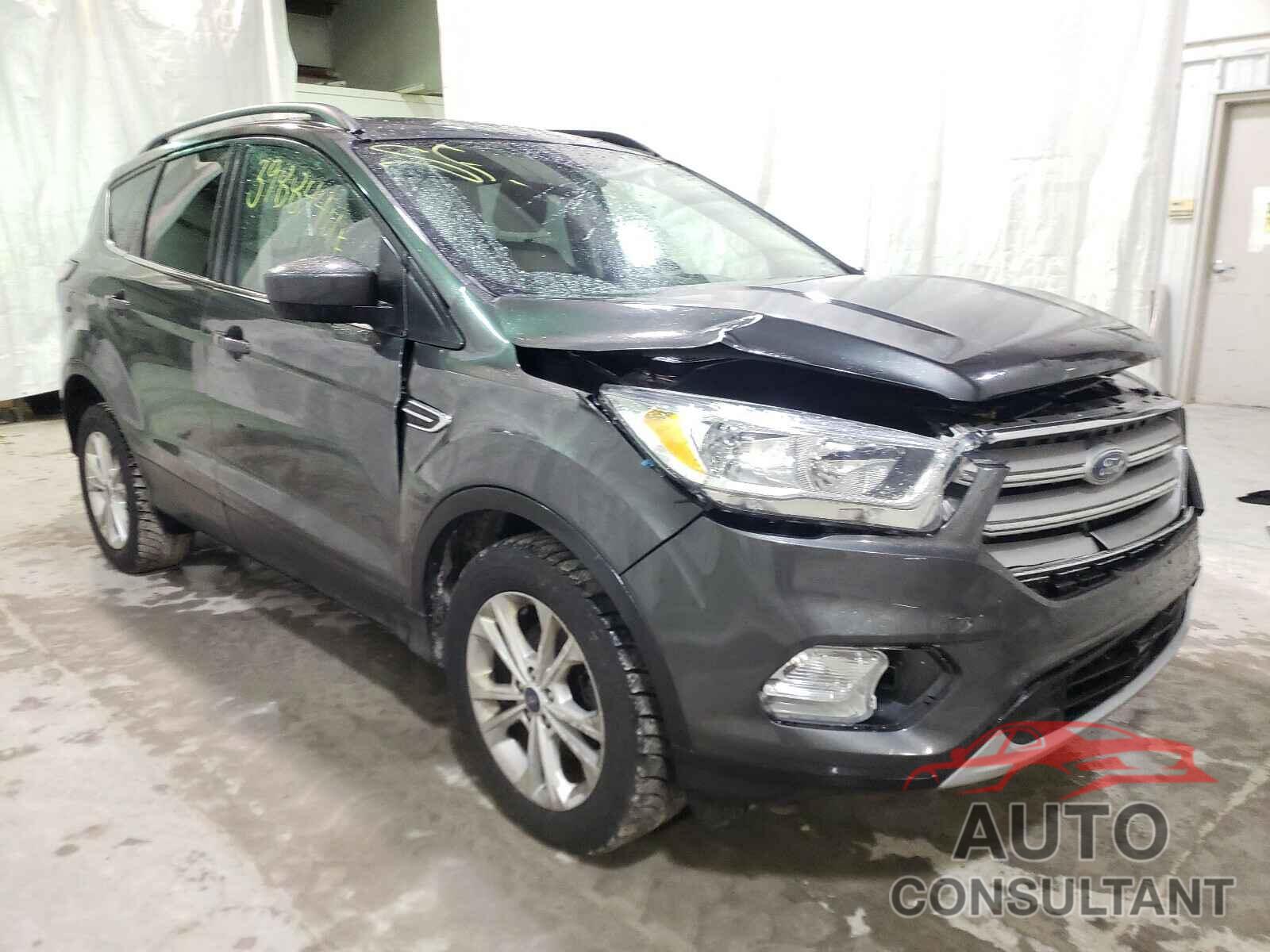 FORD ESCAPE 2018 - 1FMCU0GD5JUB45440