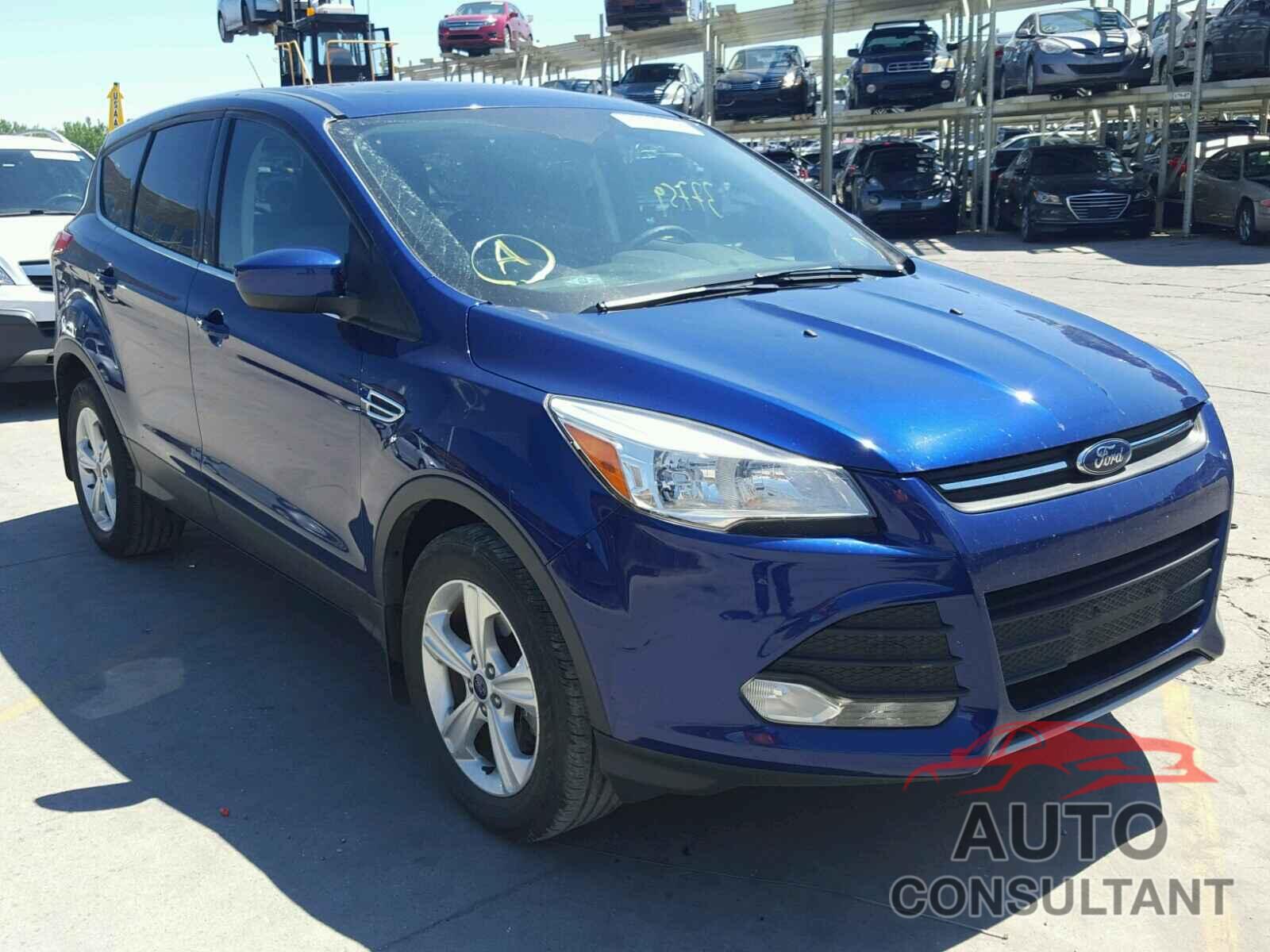 FORD ESCAPE 2015 - 1FMCU9G93FUC12589