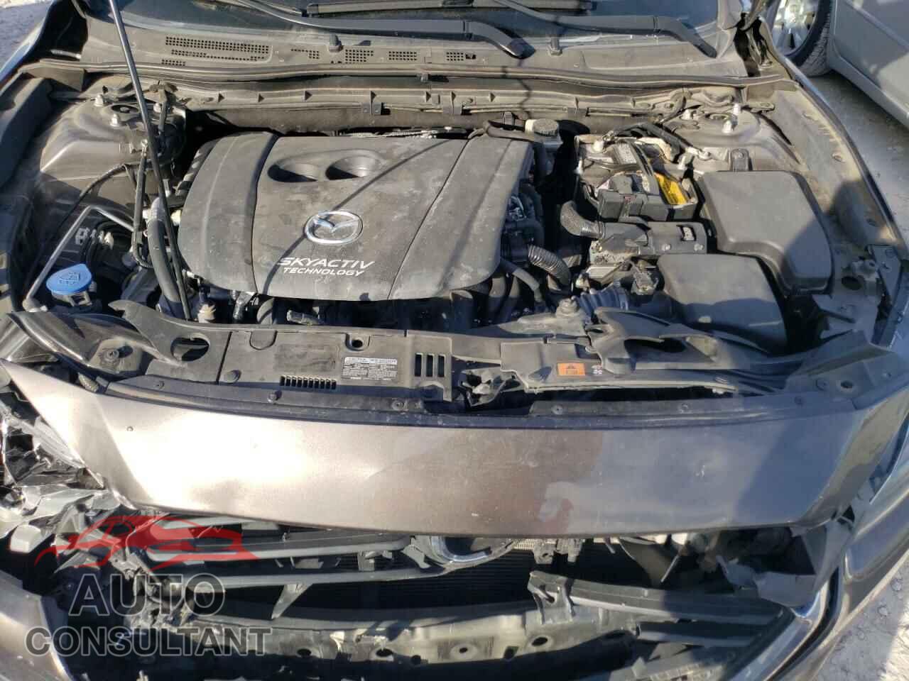 MAZDA 3 2017 - 3MZBN1V71HM136584