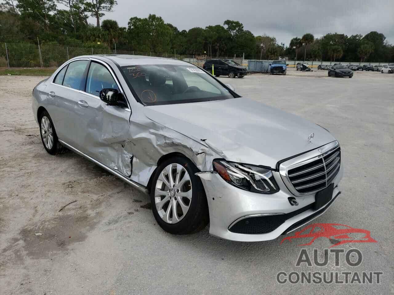 MERCEDES-BENZ E-CLASS 2017 - WDDZF4KB2HA174336