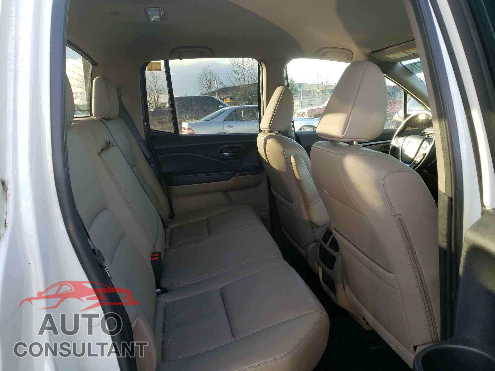 HONDA RIDGELINE 2017 - 5FPYK3F55HB015258