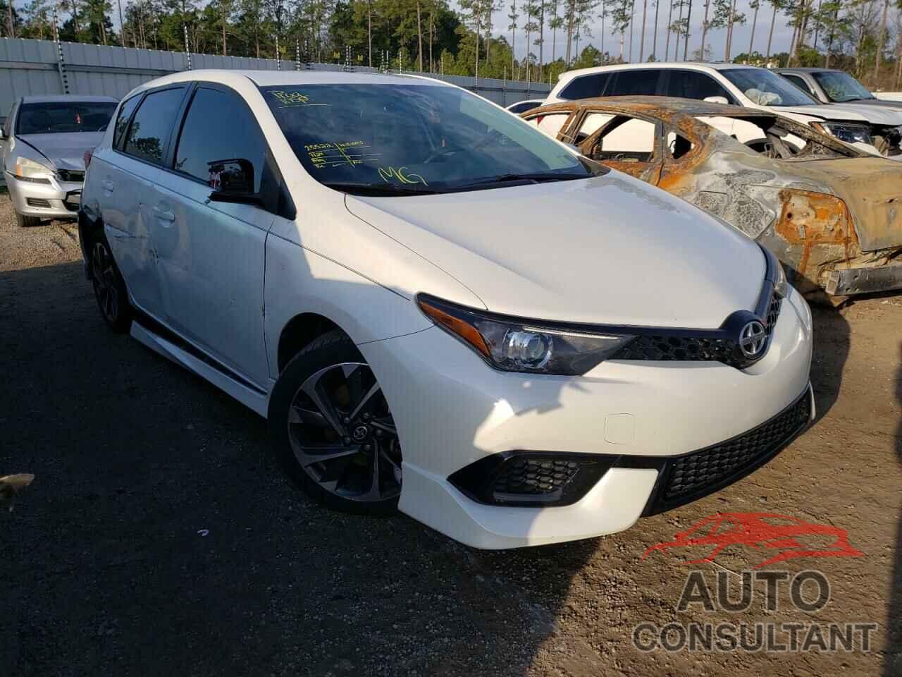 TOYOTA SCION 2016 - JTNKARJE3GJ500822