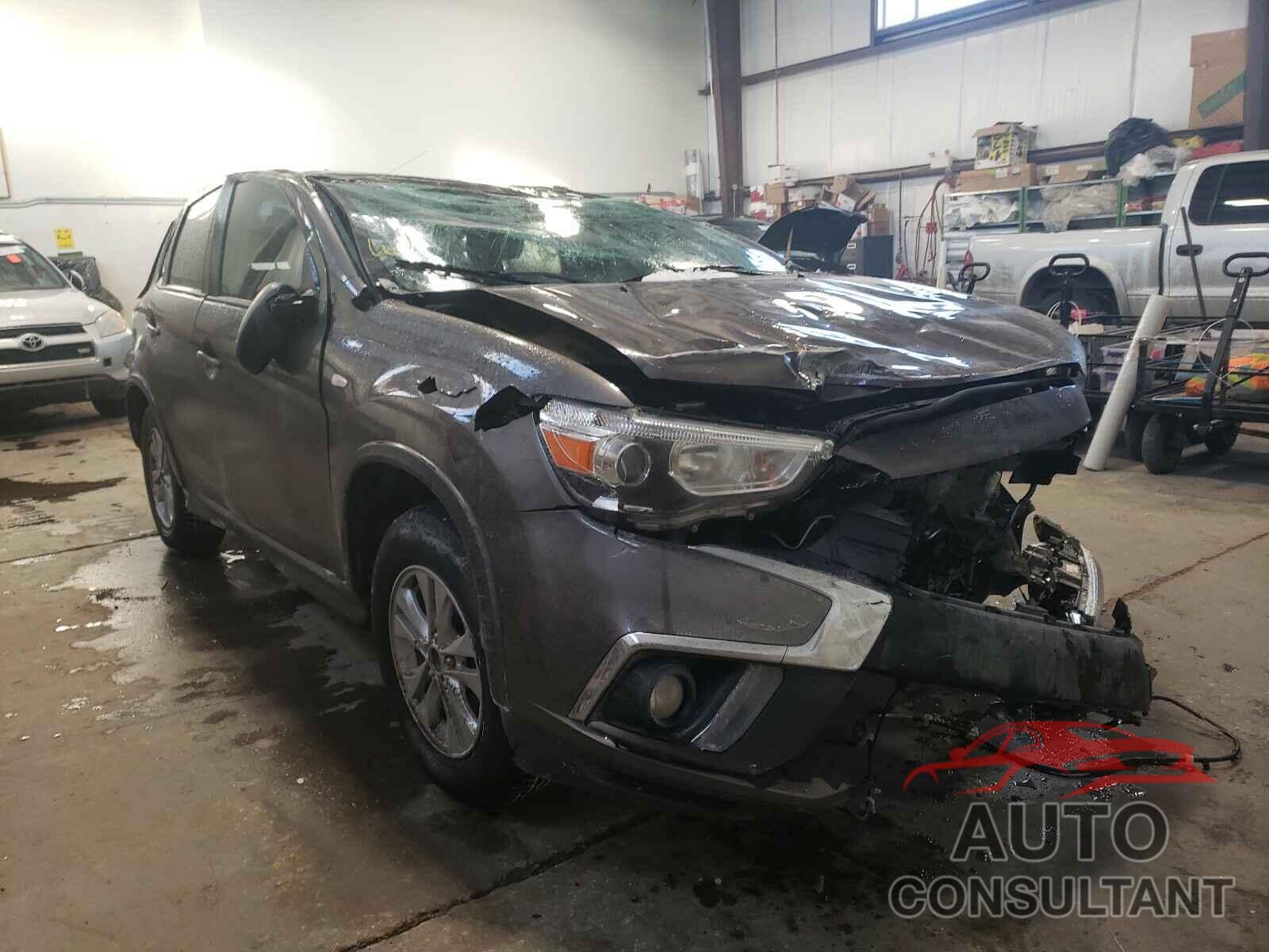 MITSUBISHI OUTLANDER 2019 - JA4AJ3AU7KU603828