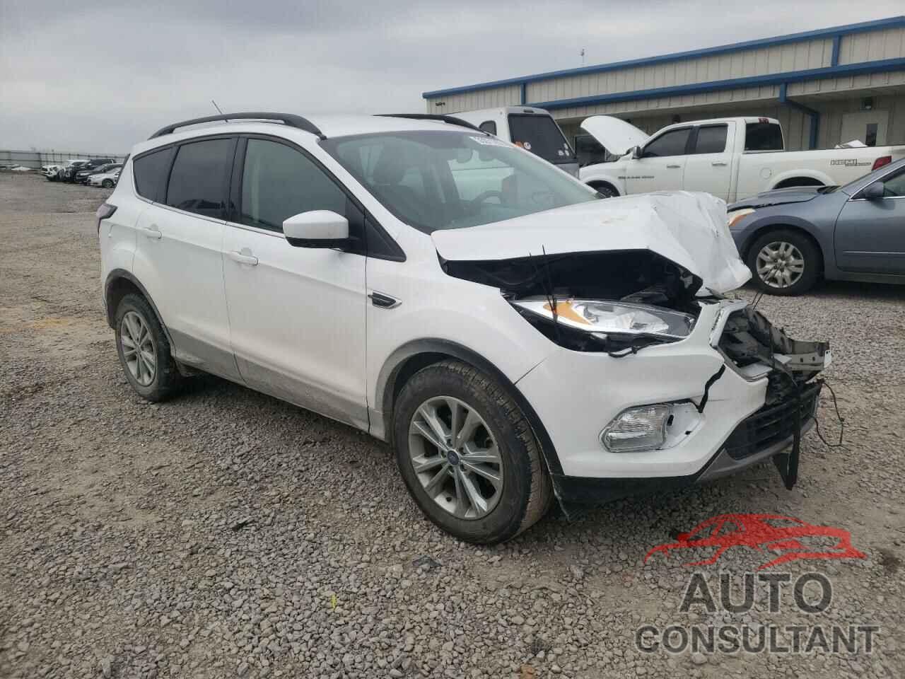 FORD ESCAPE 2018 - 1FMCU0GD8JUA43405