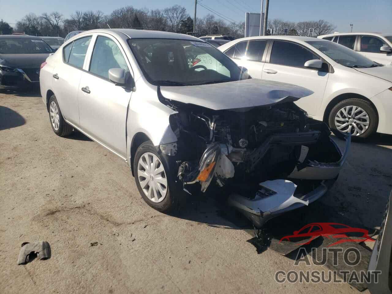 NISSAN VERSA 2019 - 3N1CN7APXKL832540
