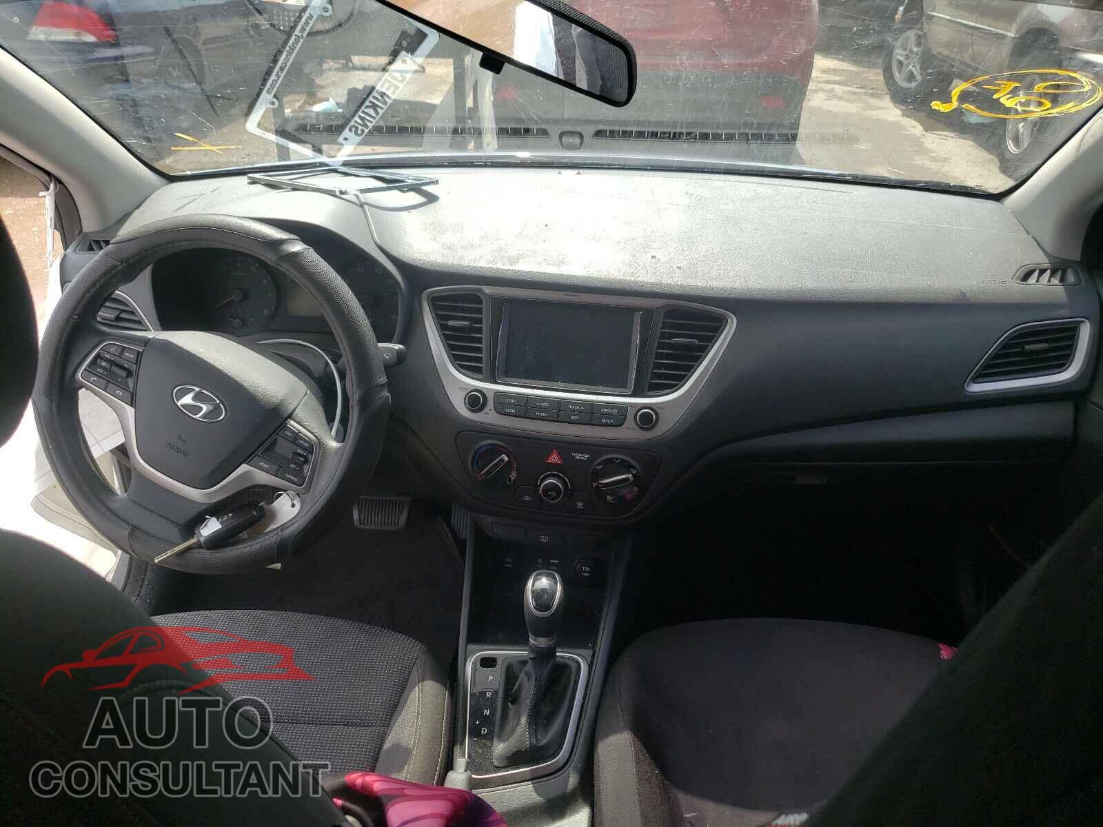 HYUNDAI ACCENT 2020 - 3KPC24A66LE122861