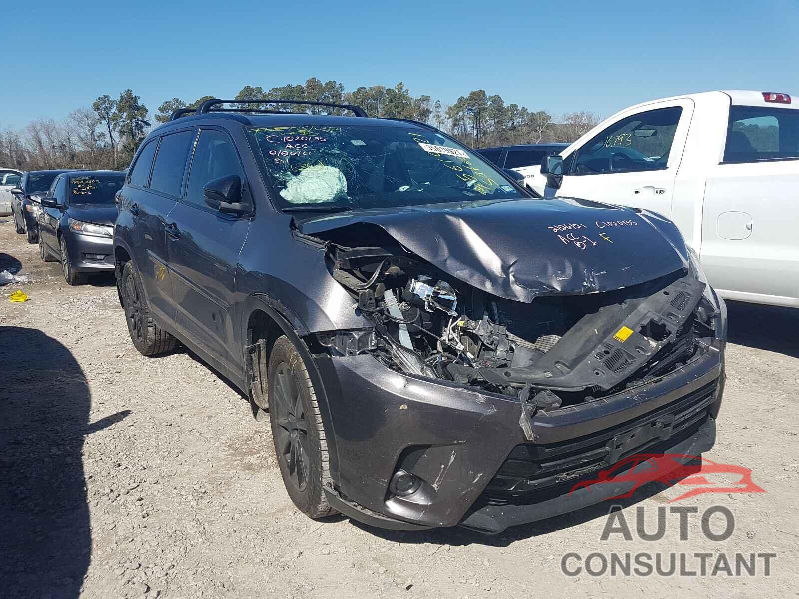 TOYOTA HIGHLANDER 2019 - 5TDKZRFH5KS314050