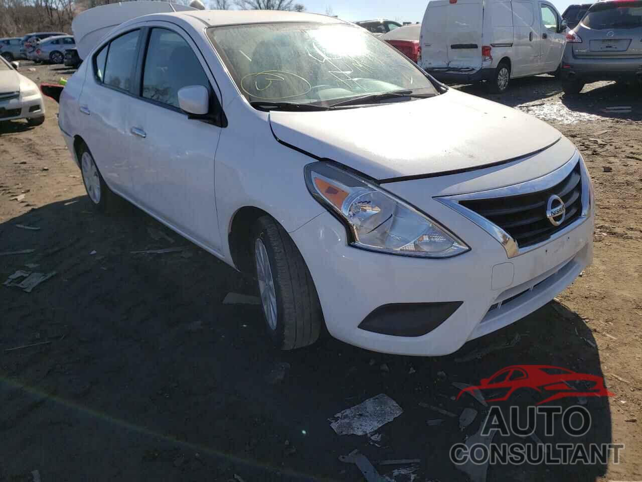 NISSAN VERSA 2019 - 3N1CN7AP7KL849120