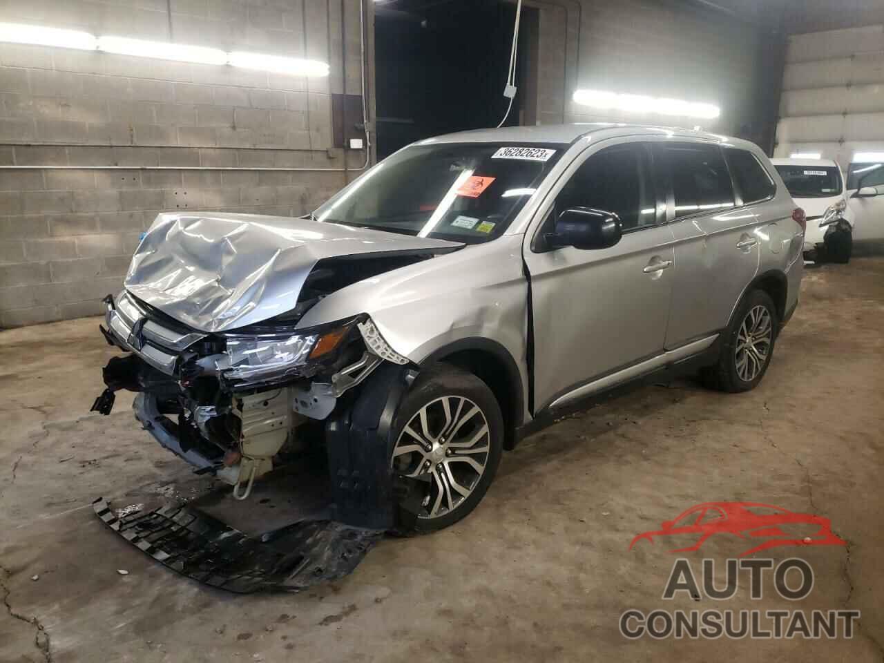 MITSUBISHI OUTLANDER 2018 - JA4AD2A39JZ065286