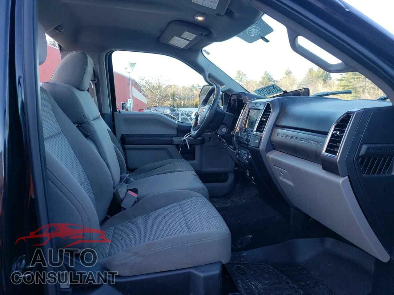 FORD F250 2017 - 1FTBF2B60HEE74159