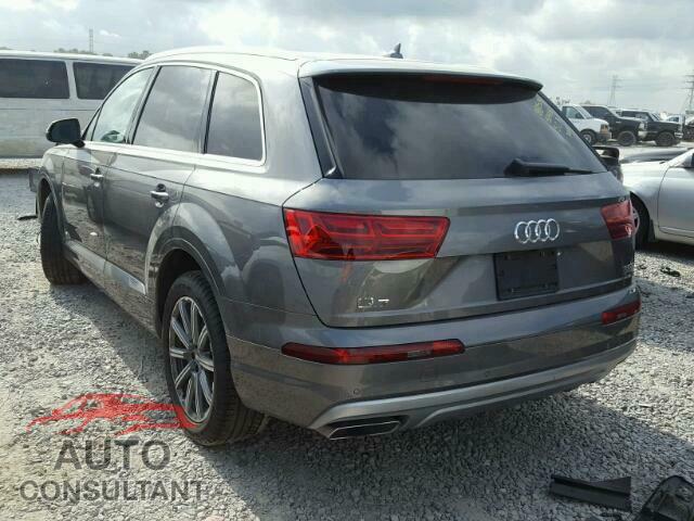 AUDI Q7 2017 - WA1LAAF7XHD056448